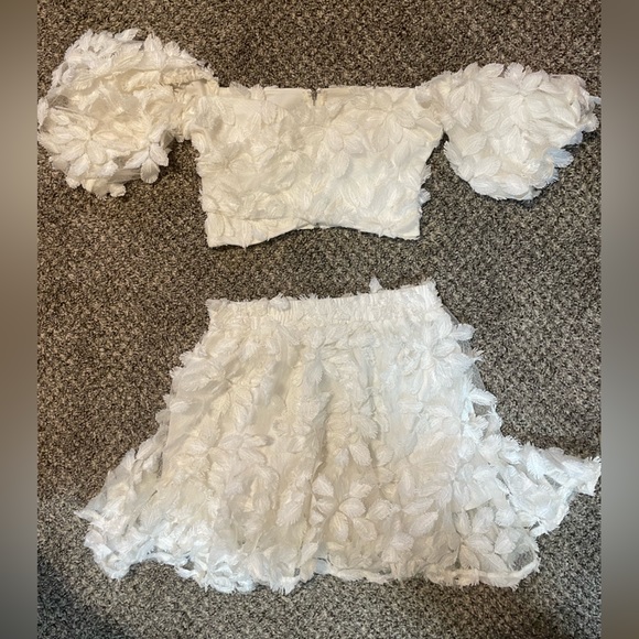 ASOS Lace Two Piece Set - Picture 6 of 7